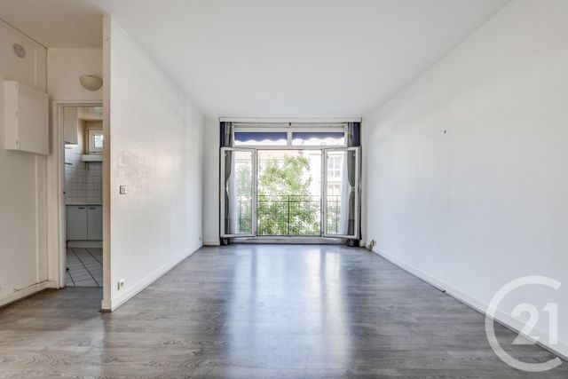 Appartement F3 à vendre - 3 pièces - 63.2 m2 - PARIS - 75015 - ILE-DE-FRANCE - Century 21 Charles Michels