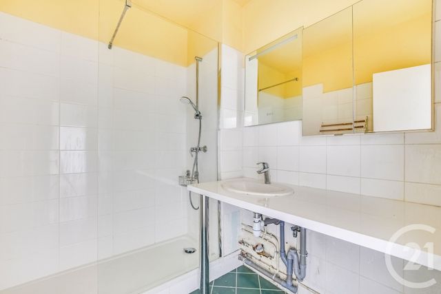 Appartement F3 à vendre - 3 pièces - 63.2 m2 - PARIS - 75015 - ILE-DE-FRANCE - Century 21 Charles Michels