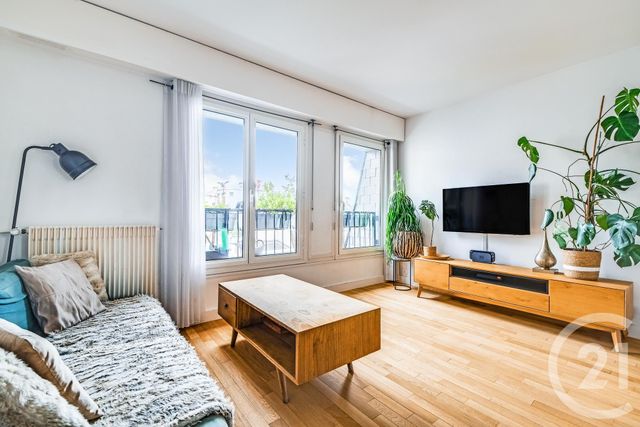 Appartement F4 à vendre - 4 pièces - 71.86 m2 - PARIS - 75015 - ILE-DE-FRANCE - Century 21 Charles Michels