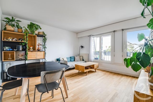 Appartement F4 à vendre - 4 pièces - 71.86 m2 - PARIS - 75015 - ILE-DE-FRANCE - Century 21 Charles Michels