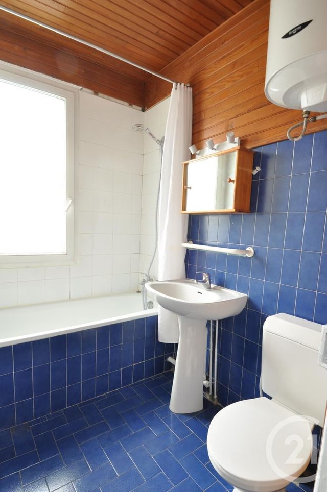 Appartement F2 à louer - 2 pièces - 34.18 m2 - PARIS - 75013 - ILE-DE-FRANCE - Century 21 Charles Michels
