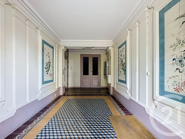 Appartement Studio à vendre - 1 pièce - 10.52 m2 - PARIS - 75015 - ILE-DE-FRANCE - Century 21 Charles Michels