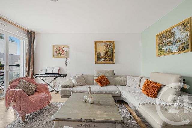Appartement F3 à vendre - 3 pièces - 64.75 m2 - SURESNES - 92 - ILE-DE-FRANCE - Century 21 Charles Michels