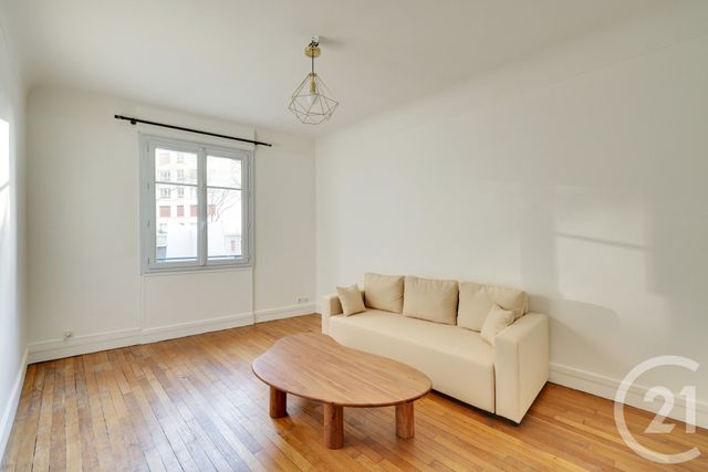 Appartement F3 à louer - 3 pièces - 66.06 m2 - PARIS - 75015 - ILE-DE-FRANCE - Century 21 Charles Michels