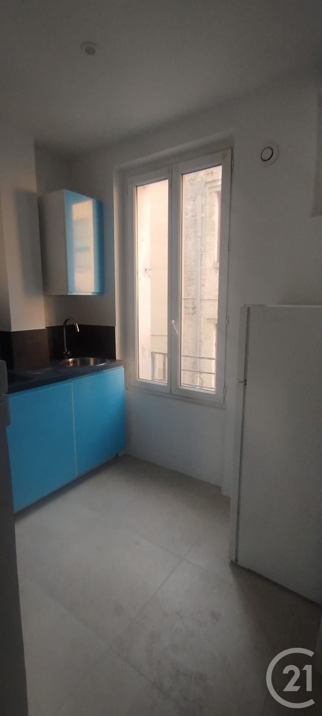 Appartement F1 à louer - 1 pièce - 19.39 m2 - ST OUEN - 93 - ILE-DE-FRANCE - Century 21 Charles Michels