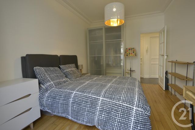 Appartement à louer - 2 pièces - 42.06 m2 - PARIS - 75015 - ILE-DE-FRANCE - Century 21 Charles Michels