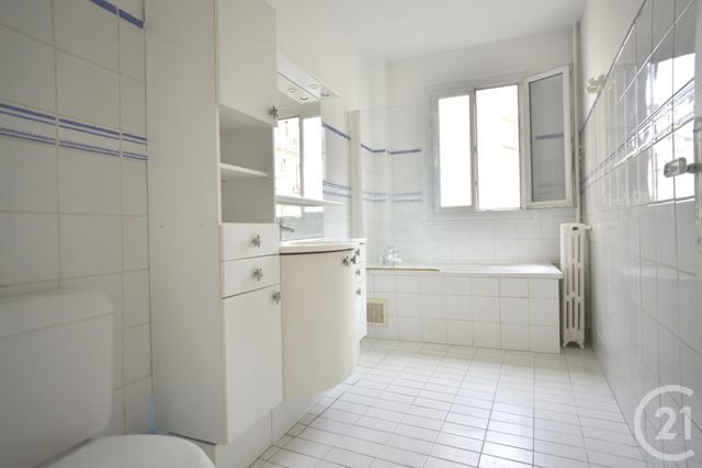 Appartement F2 à louer - 2 pièces - 51.08 m2 - PARIS - 75015 - ILE-DE-FRANCE - Century 21 Charles Michels