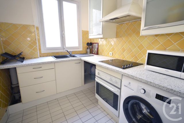 Appartement F2 à louer - 2 pièces - 51.08 m2 - PARIS - 75015 - ILE-DE-FRANCE - Century 21 Charles Michels