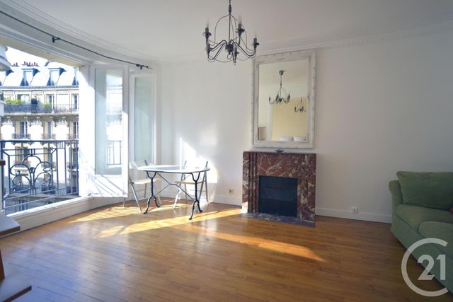 Appartement F2 à louer - 2 pièces - 51.08 m2 - PARIS - 75015 - ILE-DE-FRANCE - Century 21 Charles Michels