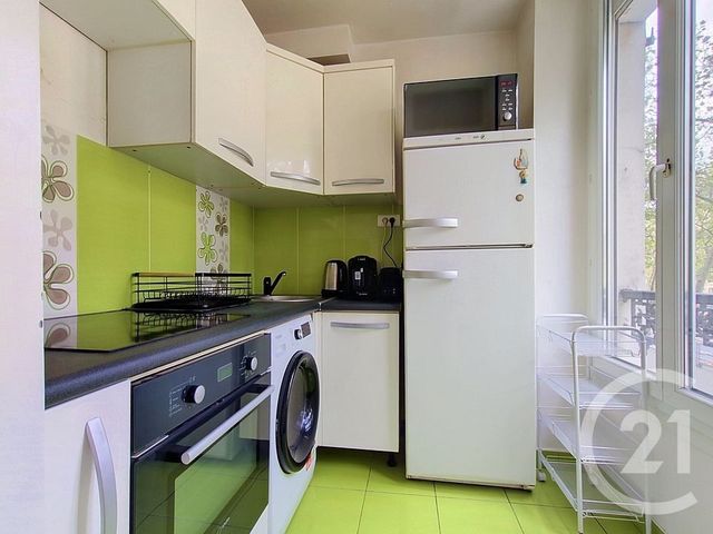 Appartement T2 à vendre - 2 pièces - 31.7 m2 - PARIS - 75015 - ILE-DE-FRANCE - Century 21 Charles Michels
