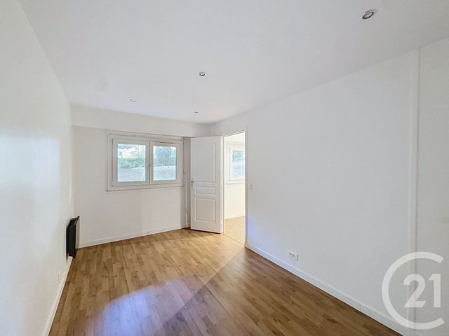 Appartement F2 à vendre - 2 pièces - 42.0 m2 - SCEAUX - 92 - ILE-DE-FRANCE - Century 21 Charles Michels