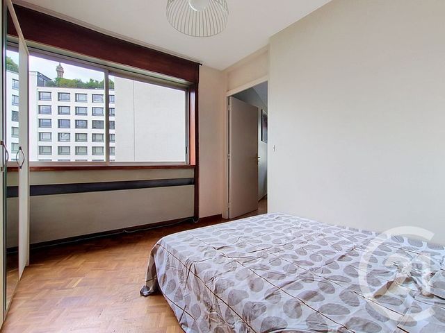 Appartement F2 à vendre - 2 pièces - 53.28 m2 - PARIS - 75015 - ILE-DE-FRANCE - Century 21 Charles Michels