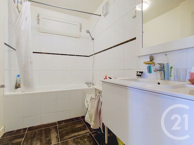 Appartement F4 à vendre - 4 pièces - 92.02 m2 - PARIS - 75015 - ILE-DE-FRANCE - Century 21 Charles Michels