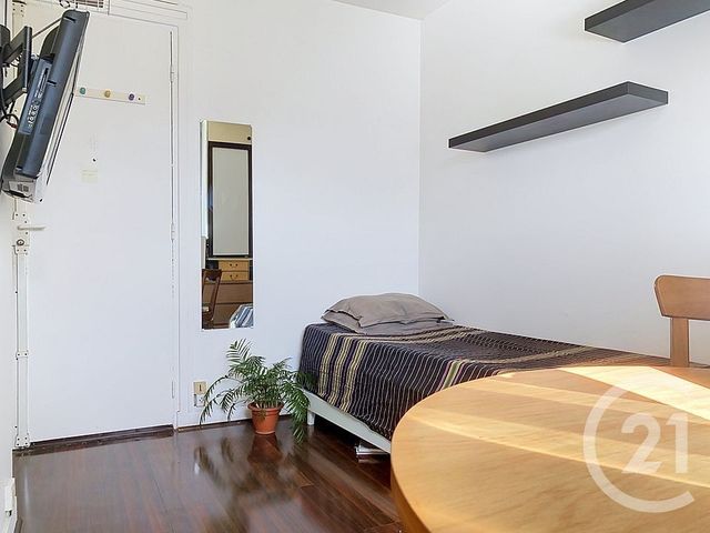 Appartement Studio à vendre - 1 pièce - 11.65 m2 - PARIS - 75015 - ILE-DE-FRANCE - Century 21 Charles Michels