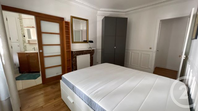 Appartement F2 à louer - 2 pièces - 46.1 m2 - PARIS - 75015 - ILE-DE-FRANCE - Century 21 Charles Michels
