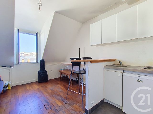 Appartement à vendre - 2 pièces - 21.69 m2 - PARIS - 75015 - ILE-DE-FRANCE - Century 21 Charles Michels