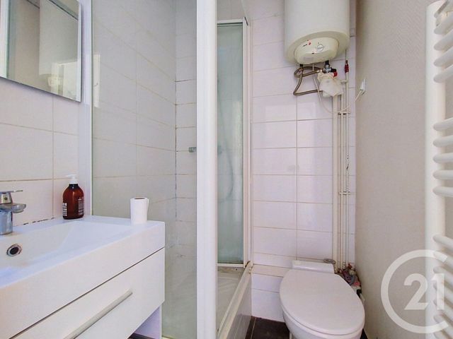 Appartement à vendre - 2 pièces - 21.69 m2 - PARIS - 75015 - ILE-DE-FRANCE - Century 21 Charles Michels