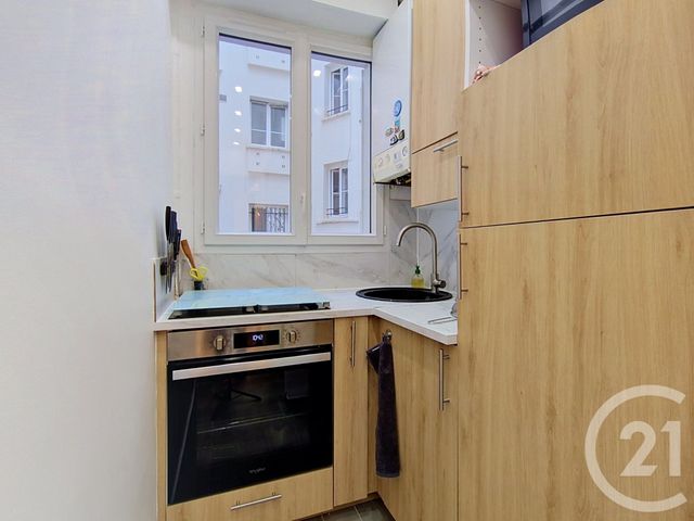 Appartement T2 à vendre - 2 pièces - 43.11 m2 - PARIS - 75017 - ILE-DE-FRANCE - Century 21 Charles Michels