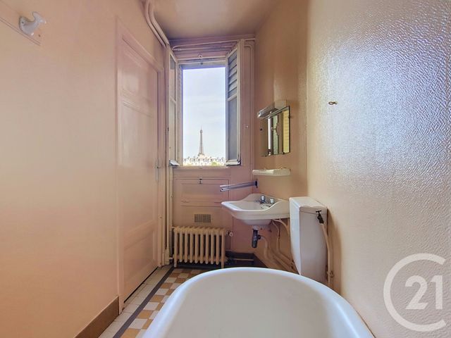 Appartement T2 à vendre - 2 pièces - 45.74 m2 - PARIS - 75015 - ILE-DE-FRANCE - Century 21 Charles Michels