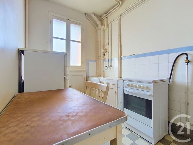Appartement T2 à vendre - 2 pièces - 45.74 m2 - PARIS - 75015 - ILE-DE-FRANCE - Century 21 Charles Michels