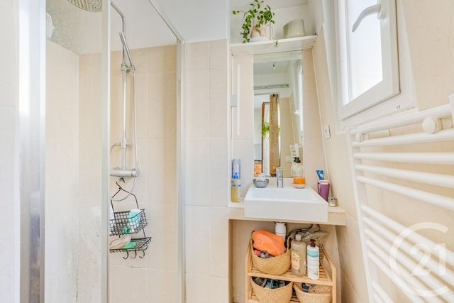 Appartement F2 à vendre - 2 pièces - 34.27 m2 - PARIS - 75013 - ILE-DE-FRANCE - Century 21 Charles Michels